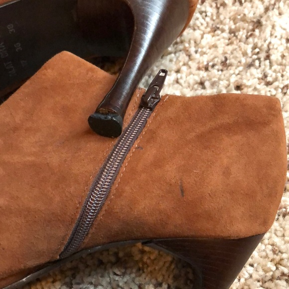 Mr. Cat Original Brazilian suede bootie - Picture 6 of 8